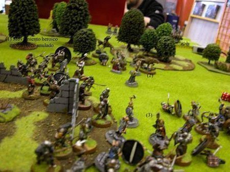 Los enanos protegen a su líder en los últimos compases de la batalla Los enanos protegen a su líder en los últimos compases de la batalla
